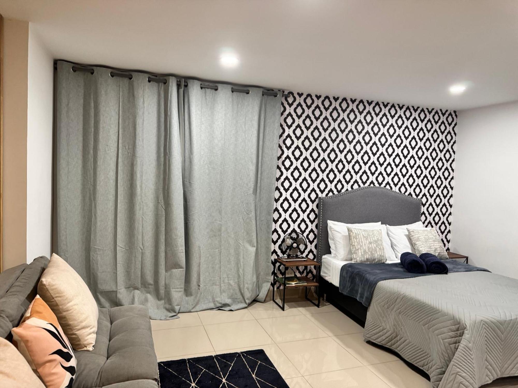 Beautiful Apartment, Exclusive Area In The Poblado * Medellin